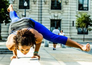 Read more about the article Tips and Tricks – Adhomukha Vrksasana or Handstand